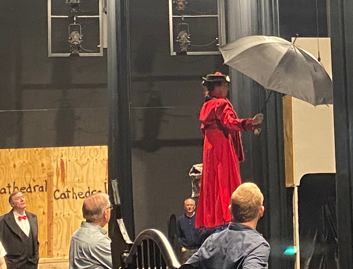 Mary Poppins 1.jpg